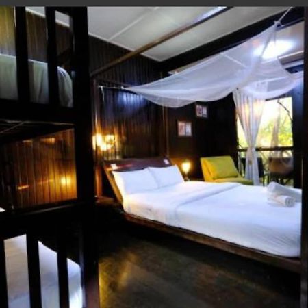 Melina Beach Resort Kampung Genting Exterior foto